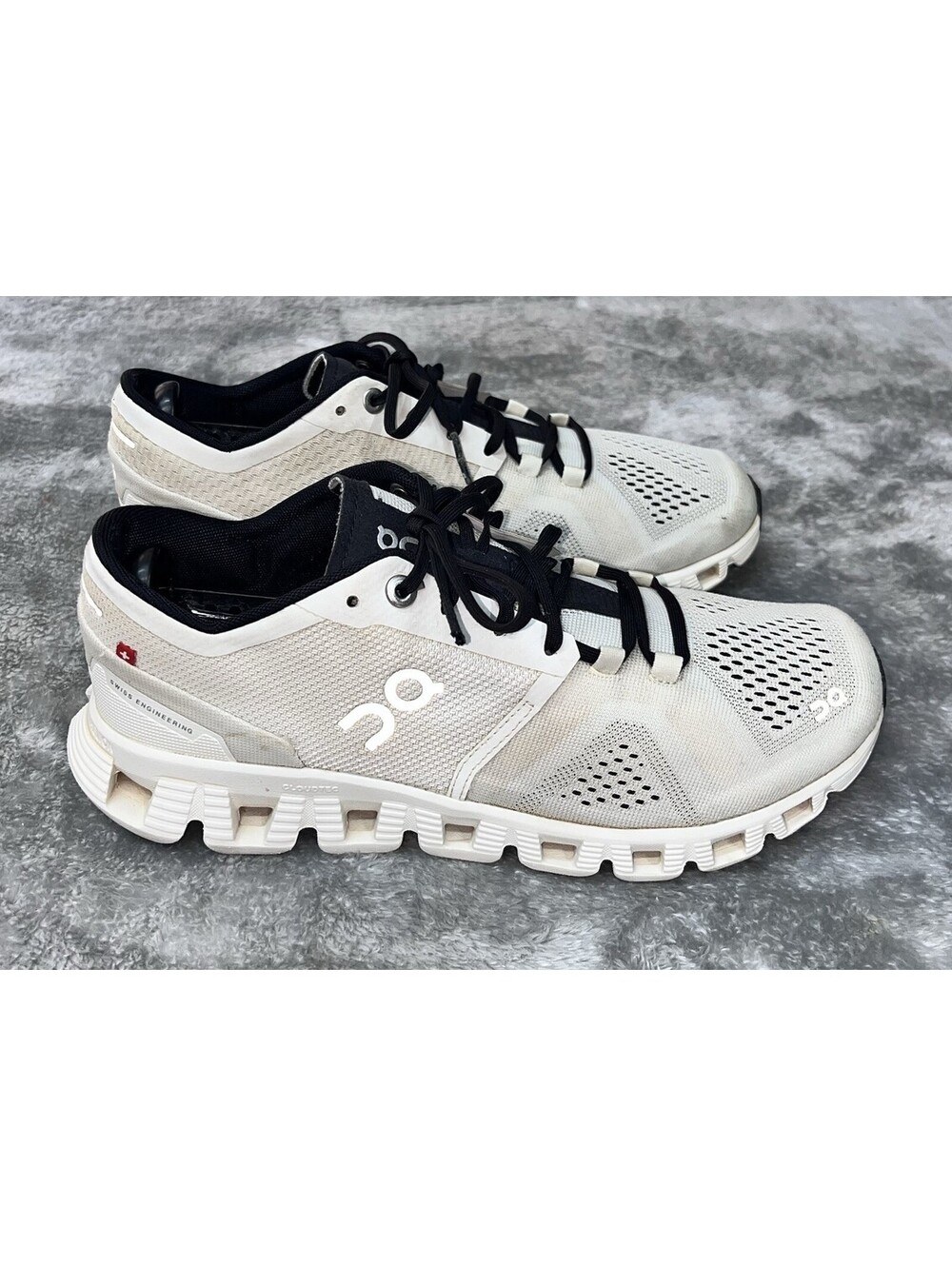 On Cloud X Shoes Women’s Size 7.5 White Mesh CloudTec Running Sneakers Athletic